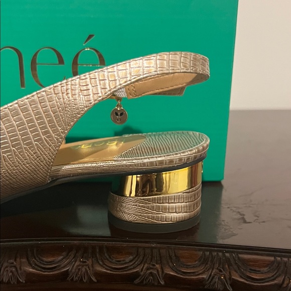 J.Renee Gold Textured Slingback Heels - Picture 2 of 7